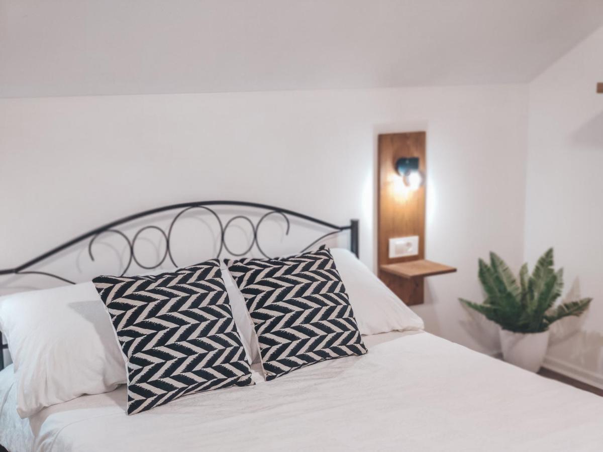 Villa-Apartments Bognar Velika Экстерьер фото